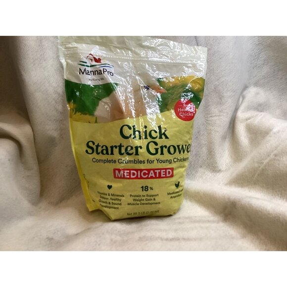 Manna Pro Chick Starter Grower Medicated Crumbles 5 Lb Bag - Picture 2 of 5